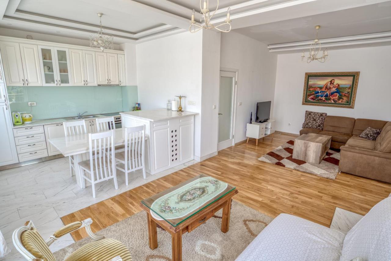Apartman Marko Podgorica Buitenkant foto