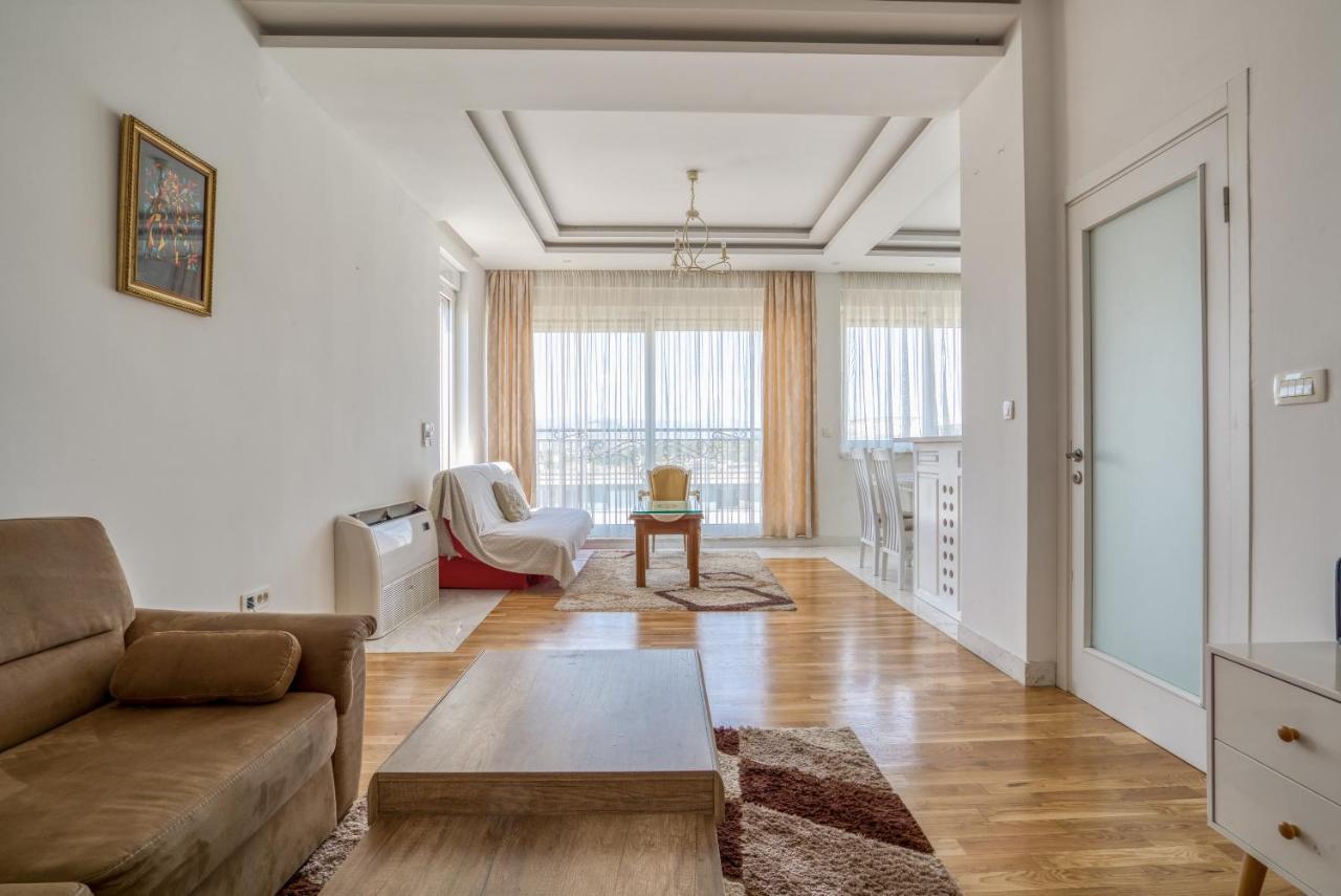 Apartman Marko Podgorica Buitenkant foto